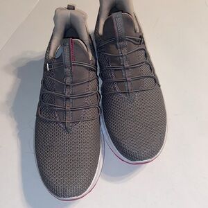 React2u+ Saucony slip on gray and pink shoes size 11